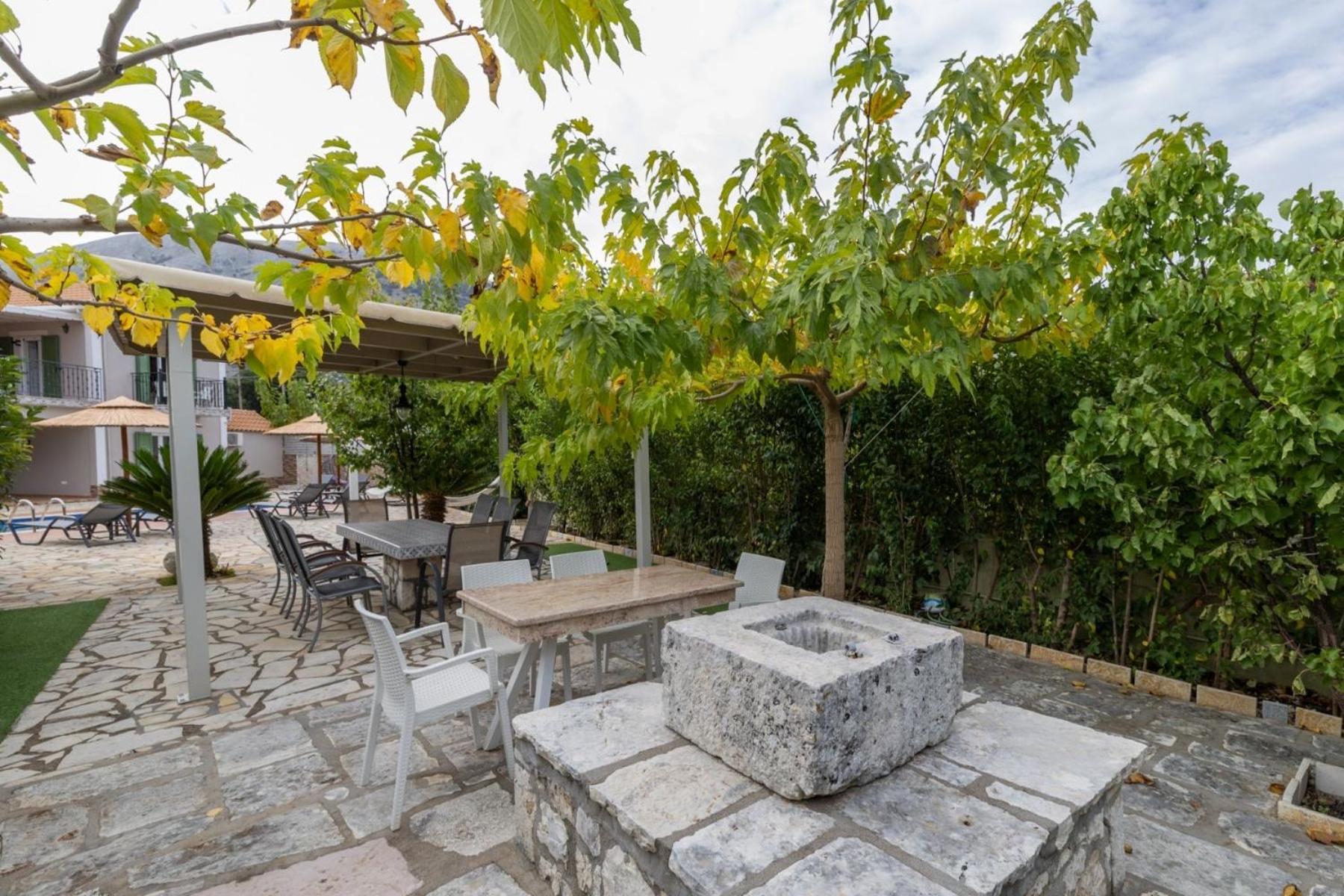 "Villa Andreas" Ajía Effimía Kültér fotó